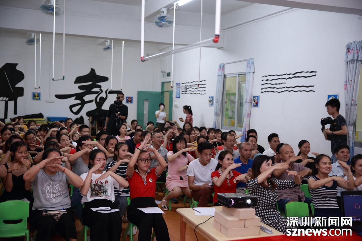 育兒講堂 : 彩田幼兒園 分享 學(xué)習(xí)“數(shù)學(xué)”和“語文”？